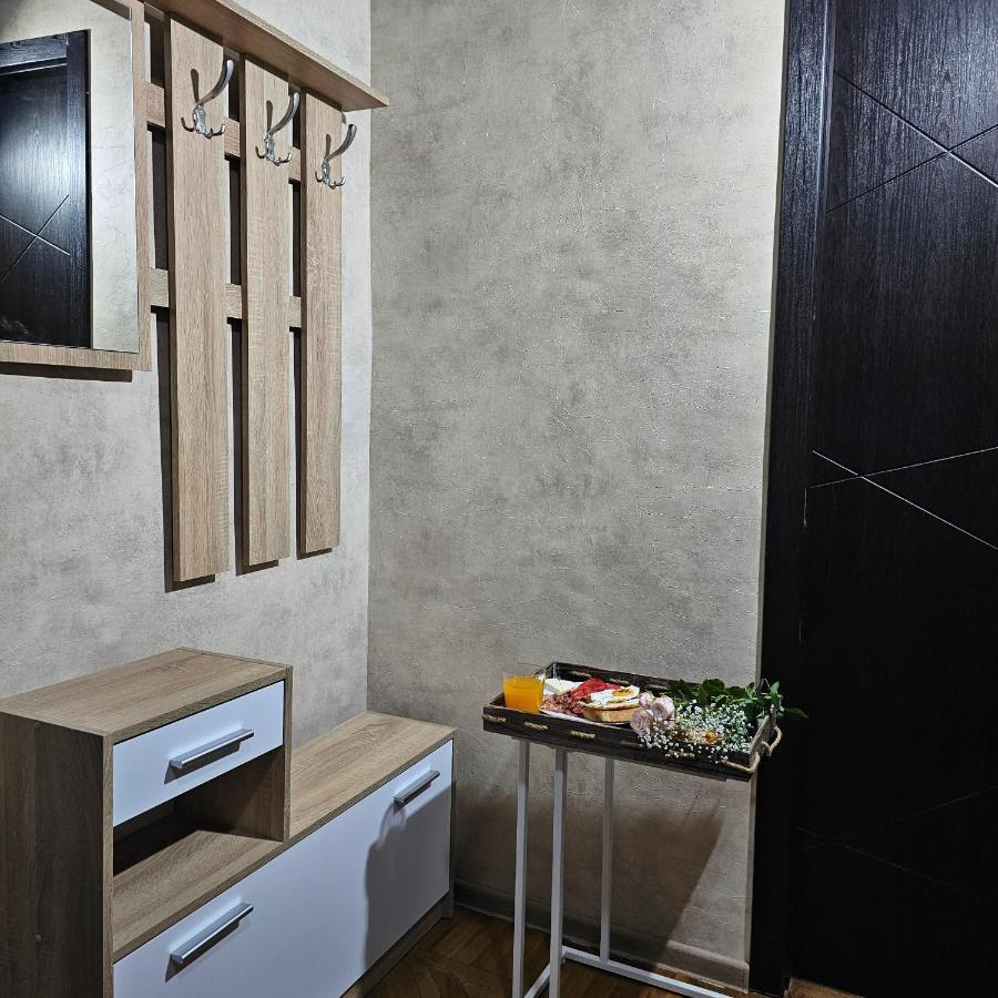 Memory Basket Hotel Kutaisi Bagian luar foto