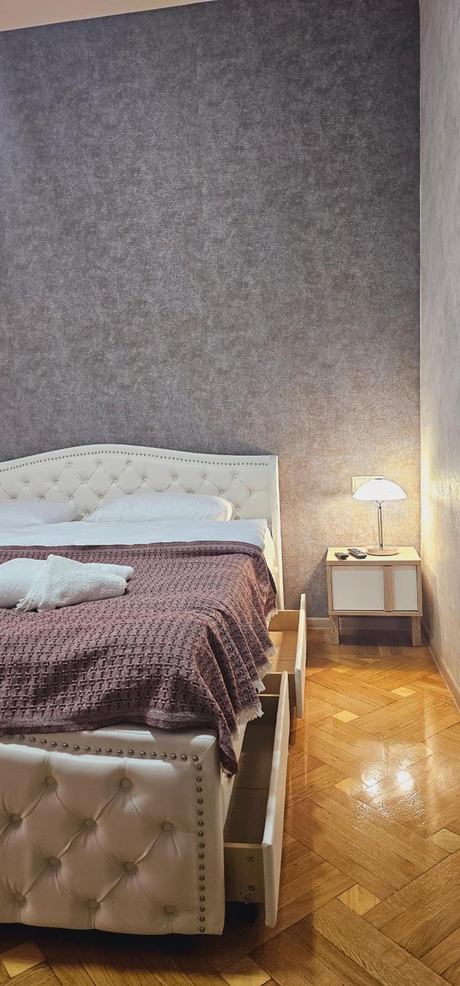 Memory Basket Hotel Kutaisi Bagian luar foto