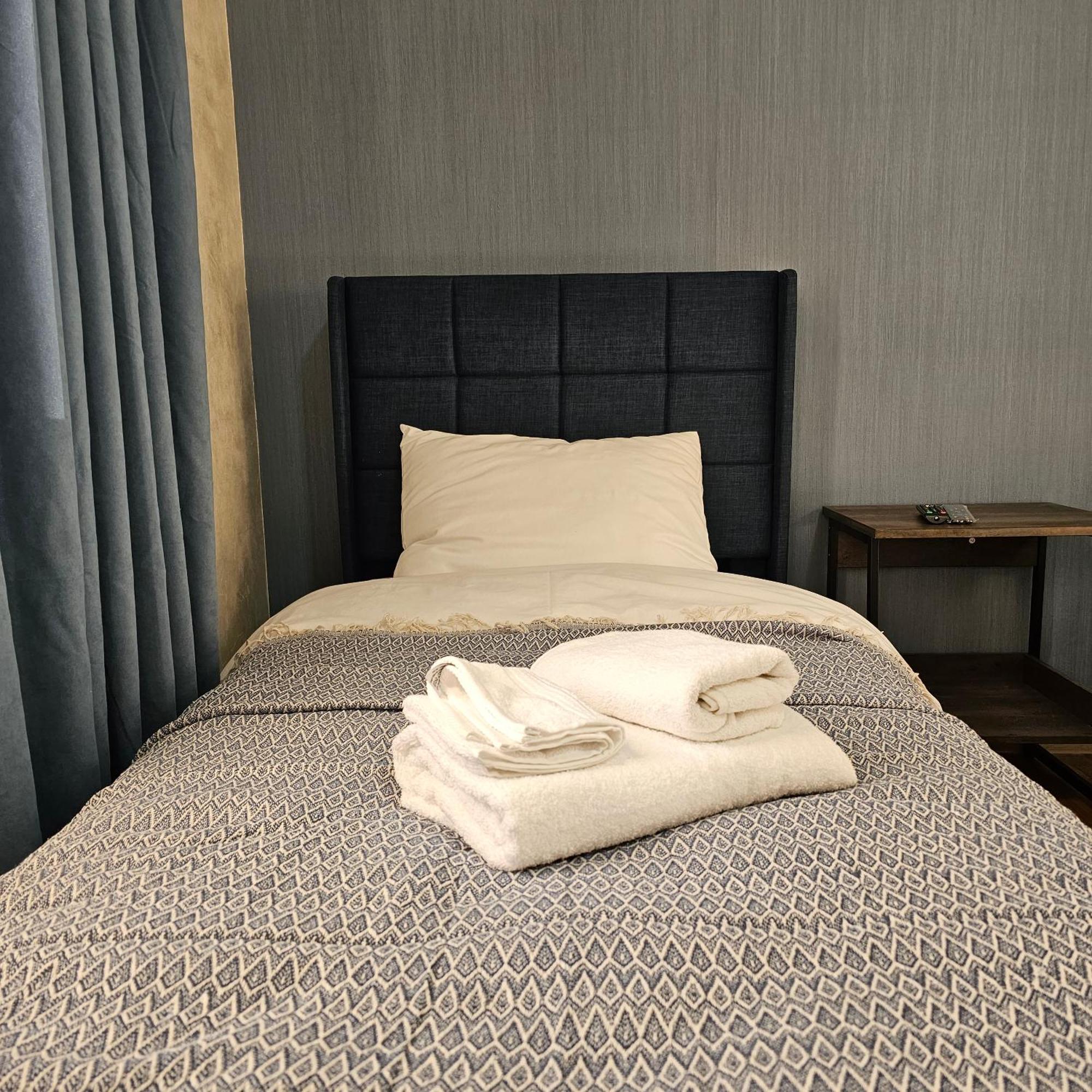 Memory Basket Hotel Kutaisi Bagian luar foto
