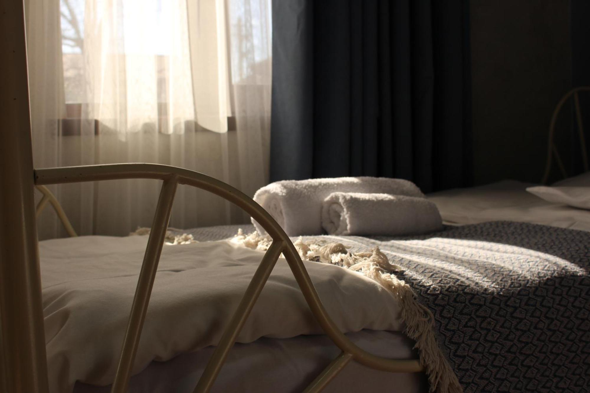 Memory Basket Hotel Kutaisi Bagian luar foto