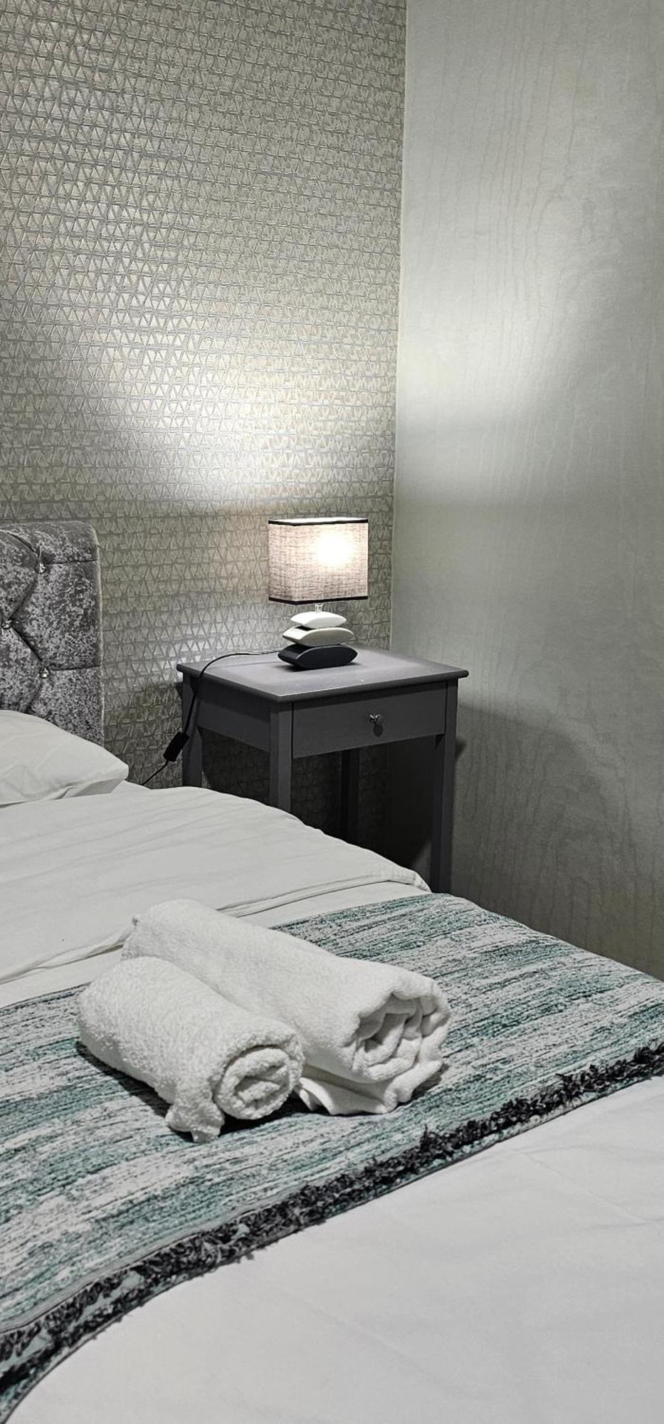 Memory Basket Hotel Kutaisi Bagian luar foto